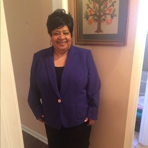 Meet your Posher, Sandra